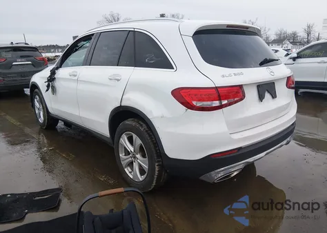 2017 Mercedes-Benz Glc 300 4Matic z USA, uszkodzony, nr VIN WDC0G4KB3HV003503